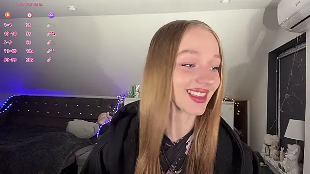 Anika Socutehe online show from July 2026 09:01:02 PM