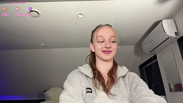 Anika Socutehe online show from July 2026 09:11:01 PM