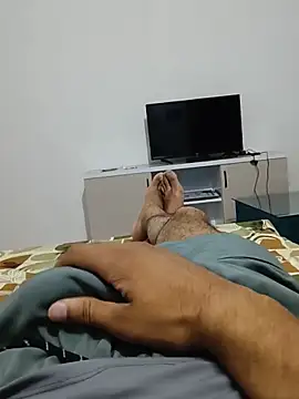 shybullggn online show from May 2026 04:47:01 PM