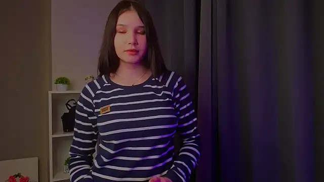 Snapshot of EnidRitzel chatting on March 2026 07:10:02 PM EnidRitzel online show from March 2026 07:10:02 PM