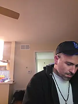 Biggbaddwulf7 online show from June 2026 10:43:02 AM