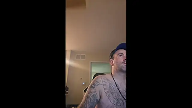 Biggbaddwulf7 online show from July 2026 10:22:02 AM