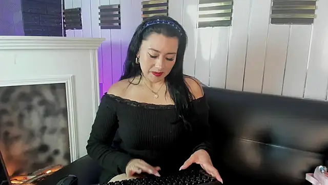 Terra  Rouse  online show from July 2026 10:28:01 AM