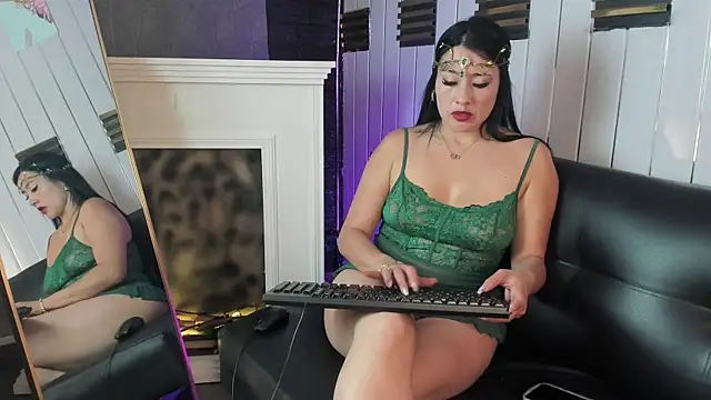 Terra  Rouse  online show from July 2026 10:53:01 AM