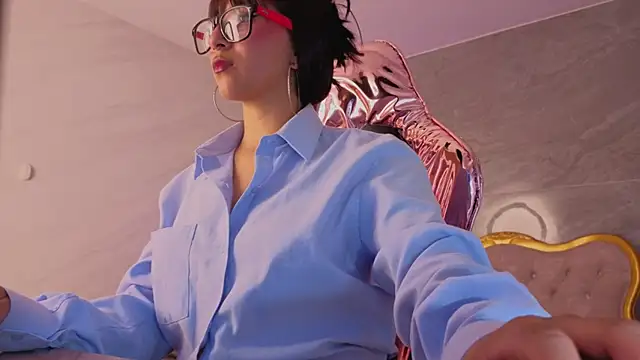 moraa s online show from April 2026 03:26:01 AM