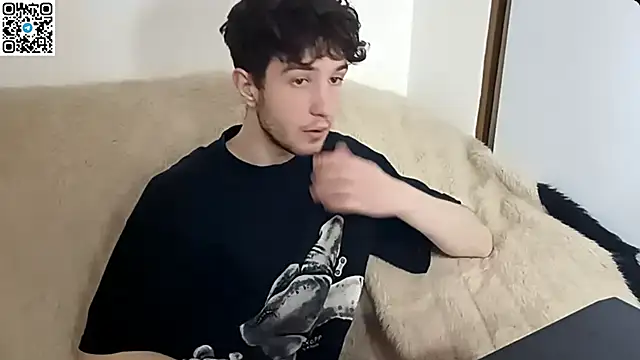  ZaneX online show from April 2026 07:04:02 PM