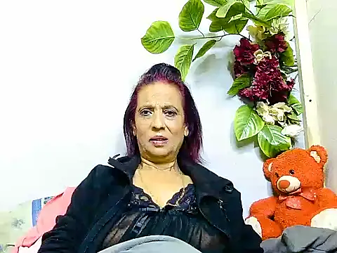 Hot queen58 online show from June 2026 04:32:02 AM