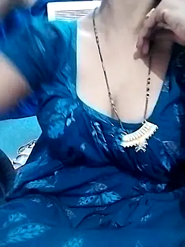 Snapshot of Punam-Sinha chatting on February 2026 03:12:01 PM Punam-Sinha online show from February 2026 03:12:01 PM