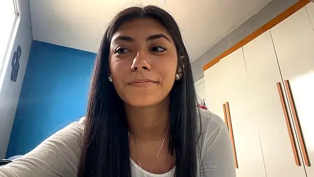 VeraGutschow online show from March 2026 02:08:01 PM