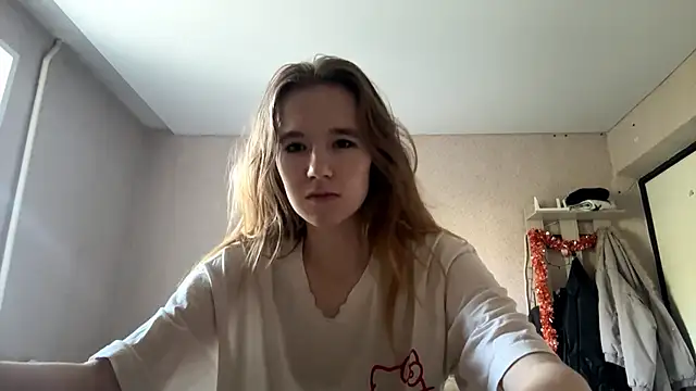 LeomaJee online show from July 2026 12:40:02 PM