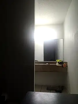 VelvetRae online show from April 2026 11:06:01 AM