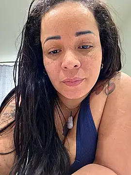 Snapshot of kellysofia chatting on February 2026 07:36:01 PM kellysofia online show from February 2026 07:36:01 PM