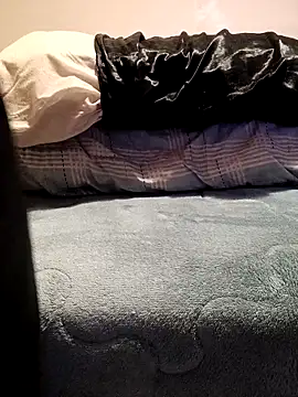 lorinho42 online show from February 2026 01:01:02 PM