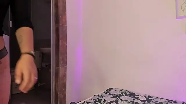 Snapshot of Charlotte_Melody chatting on March 2026 11:49:01 AM Charlotte Melody online show from March 2026 11:49:01 AM