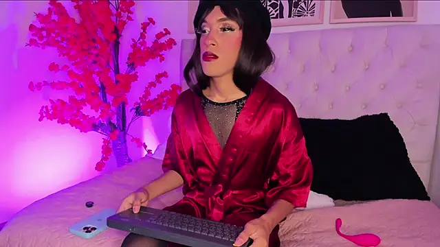 Liz Hills online show from April 2026 03:17:02 PM