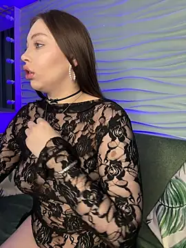  CarlaDoll online show from June 2026 10:01:02 PM