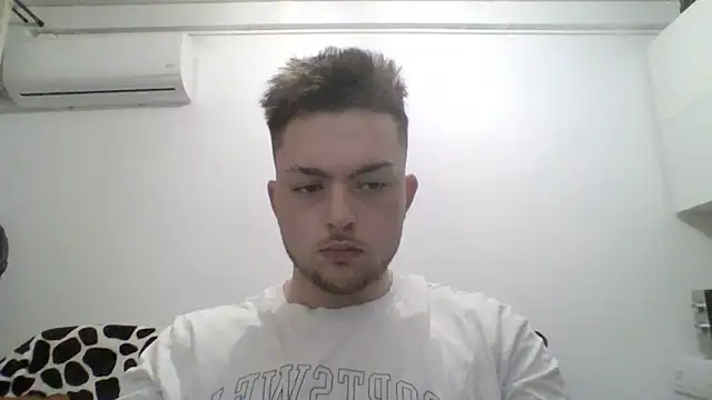 rickmorris08 online show from March 2026 12:19:01 AM