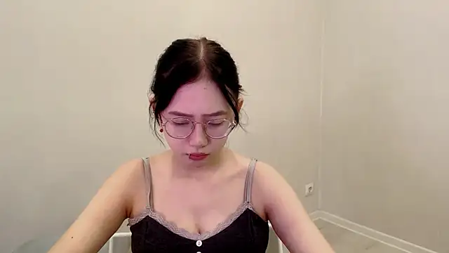 SolvedGlobe online show from May 2026 01:07:02 PM