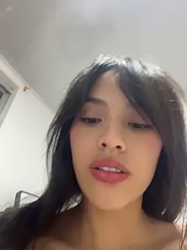 Mia-villalobos online show from June 2026 02:12:02 AM