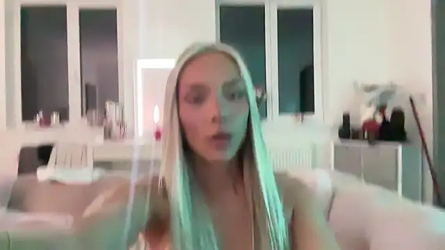 Naughtyblondex online show from May 2026 10:38:02 PM