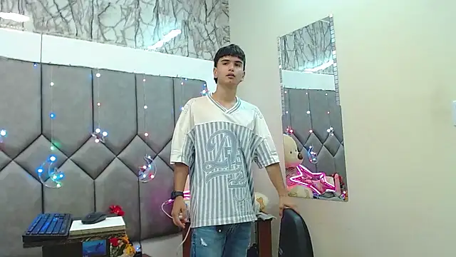 Steve Hotman online show from April 2026 07:22:01 PM