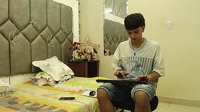 Steve Hotman online show from April 2026 12:44:02 PM