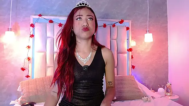 Bella-Sanders online show from March 2026 12:10:02 PM