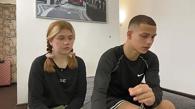 mirel couple online show from April 2026 10:08:01 AM