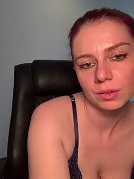 VelvetChloe online show from May 2026 11:16:01 AM