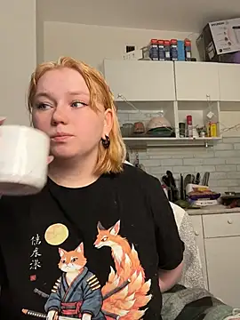 soft focus online show from April 2026 04:54:02 AM
