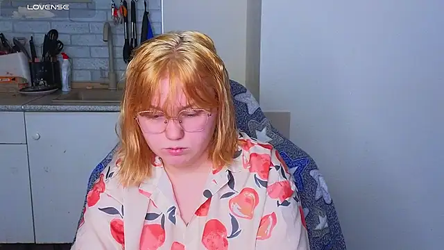 soft focus online show from April 2026 04:52:02 AM