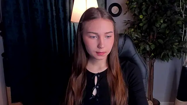 OliviaLang online show from April 2026 11:30:02 AM