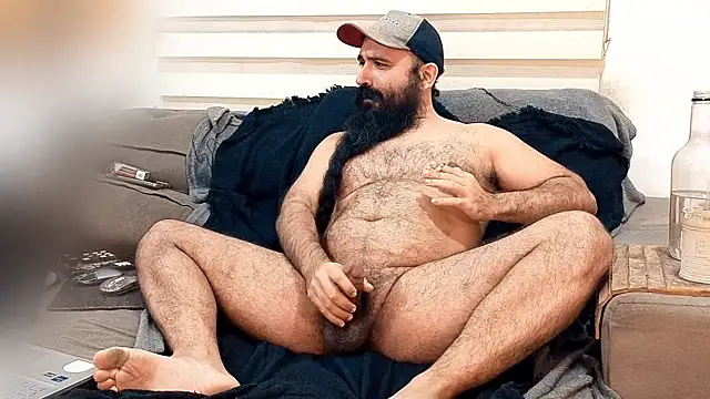 Barba Negra Fumador online show from July 2026 02:05:17 AM