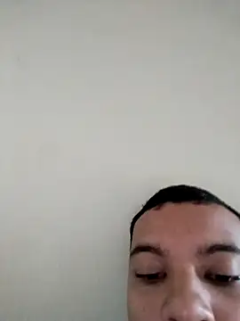 Guilhermeribeiro2005 online show from March 2026 12:29:01 PM