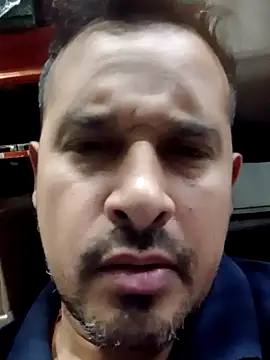 Snapshot of Ezehombre chatting on March 2026 03:54:02 AM Ezehombre online show from March 2026 03:54:02 AM