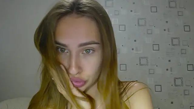 yourameliaa online show from May 2026 05:42:04 PM