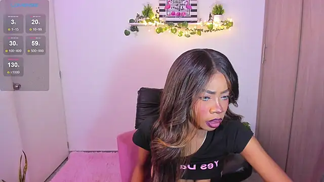 Snapshot of ariabrown23 chatting on April 2026 12:41:02 AM ariabrown23 online show from April 2026 12:41:02 AM