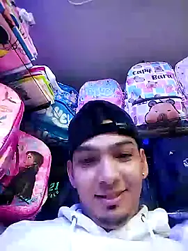 negroblacj online show from March 2026 10:23:01 PM