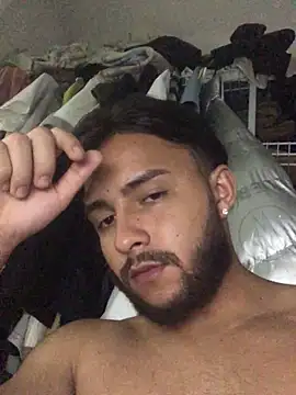 slimhunter online show from March 2026 03:00:02 AM