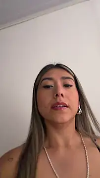 stefanyqueen69 online show from July 2026 03:59:02 PM