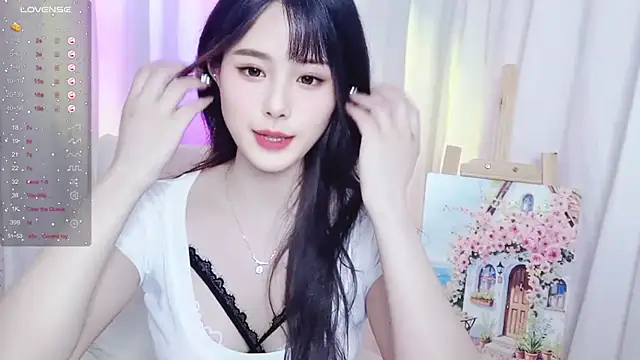 Mia 168 online show from May 2026 09:31:01 PM