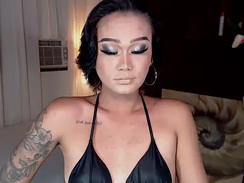 xXLustFullTransXx online show from March 2026 09:54:02 PM