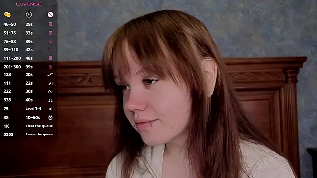 Snapshot of LeahAllsop chatting on May 2026 03:48:02 AM LeahAllsop online show from May 2026 03:48:02 AM