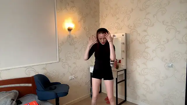 VerginiaWhite online show from March 2026 08:20:01 AM