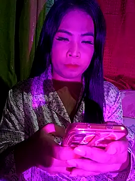 Roxanne Smith23 online show from June 2026 01:36:01 PM