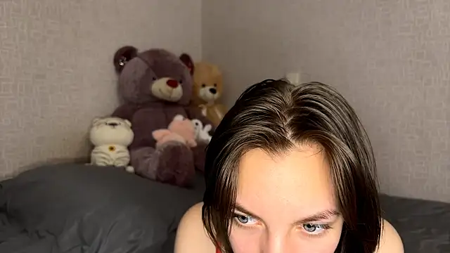 YangReifer online show from April 2026 07:49:02 PM