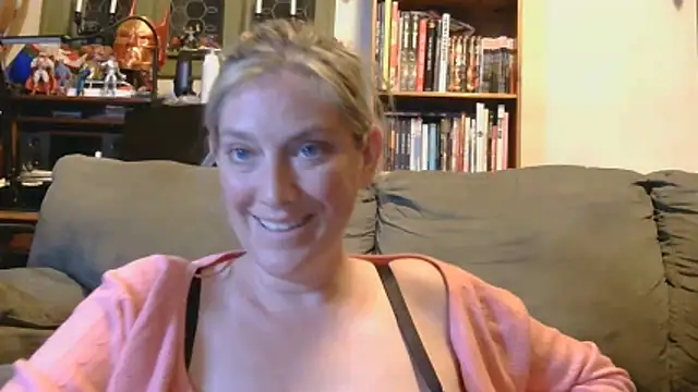 MistyMountains96 online show from June 2026 03:24:02 AM