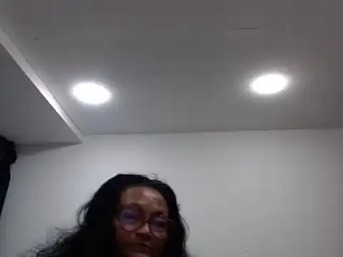 Snapshot of _BellaNocturna chatting on June 2026 04:24:02 AM BellaNocturna online show from June 2026 04:24:02 AM