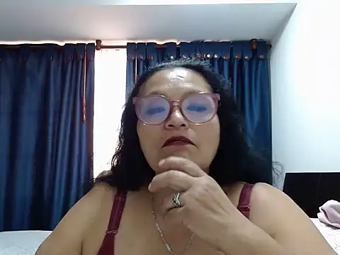 Snapshot of _BellaNocturna chatting on August 2026 09:25:01 PM BellaNocturna online show from August 2026 09:25:01 PM