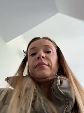 MONICANIX online show from April 2026 11:20:01 AM